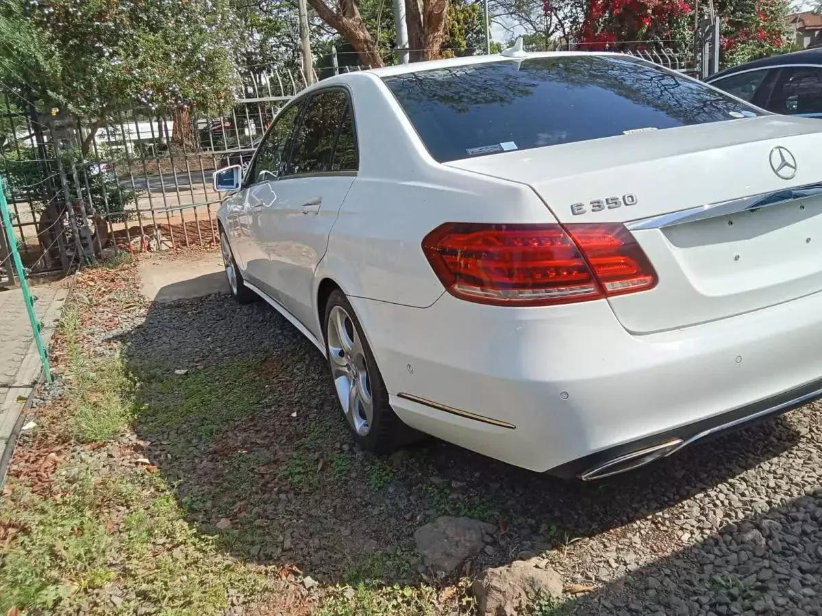 Mercedes-Benz E 350   - 2014