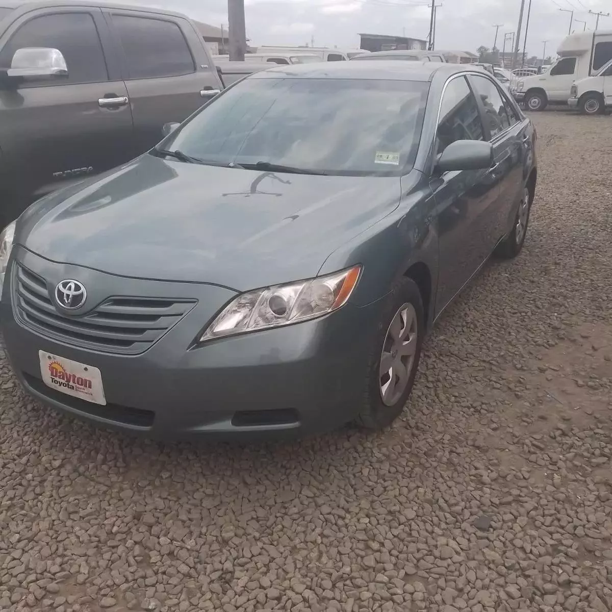 Toyota Camry   - 2009