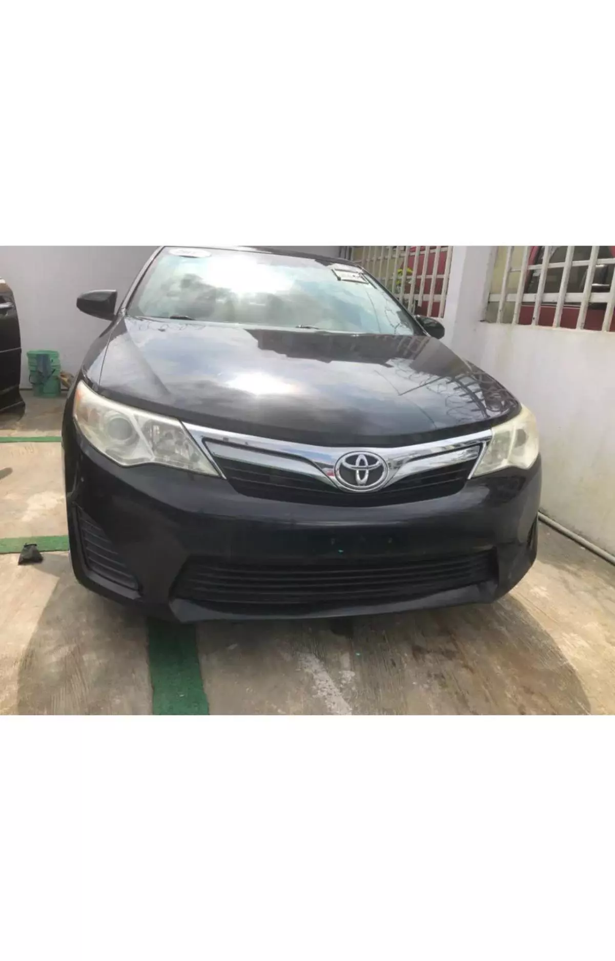 Toyota Camry   - 2012