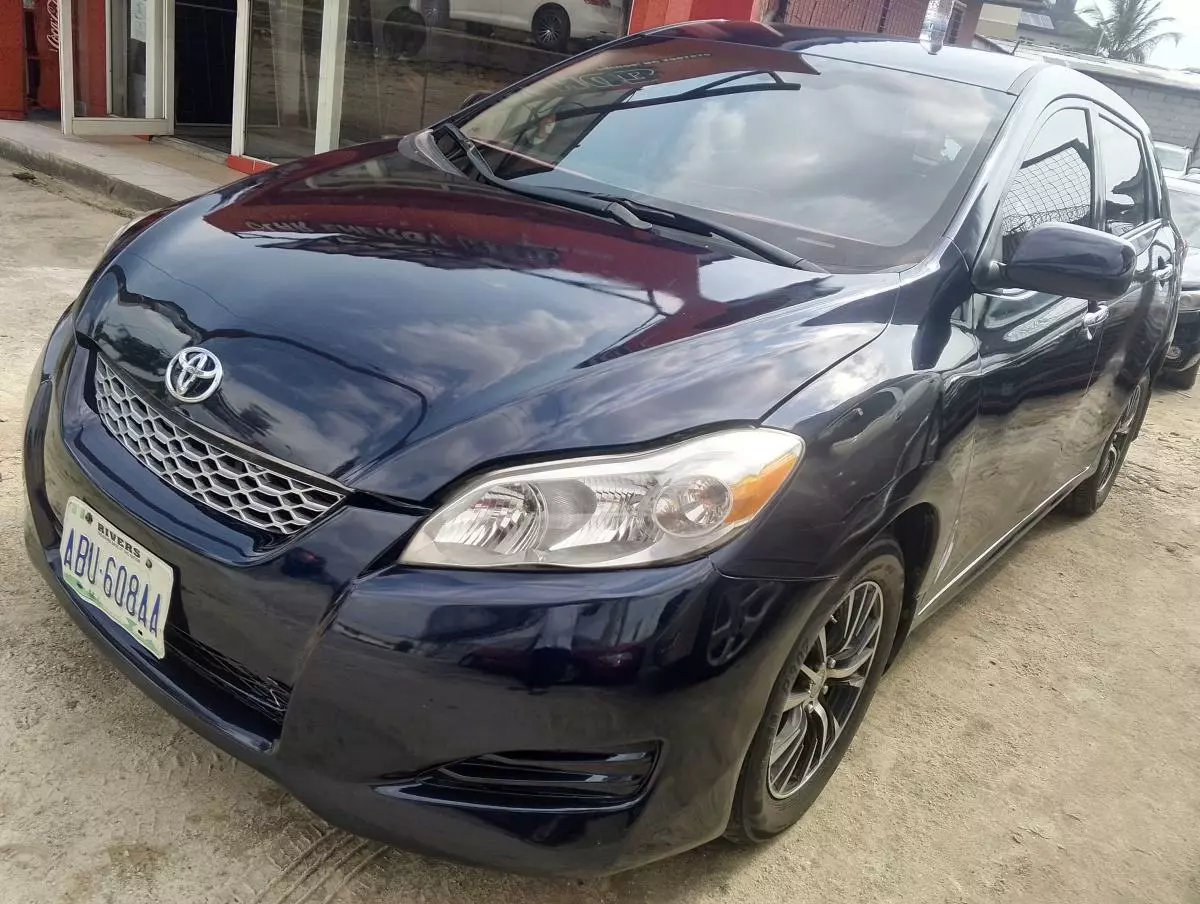 Toyota Matrix   - 2009