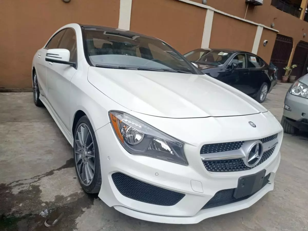 Mercedes-Benz CLA 250   - 2016