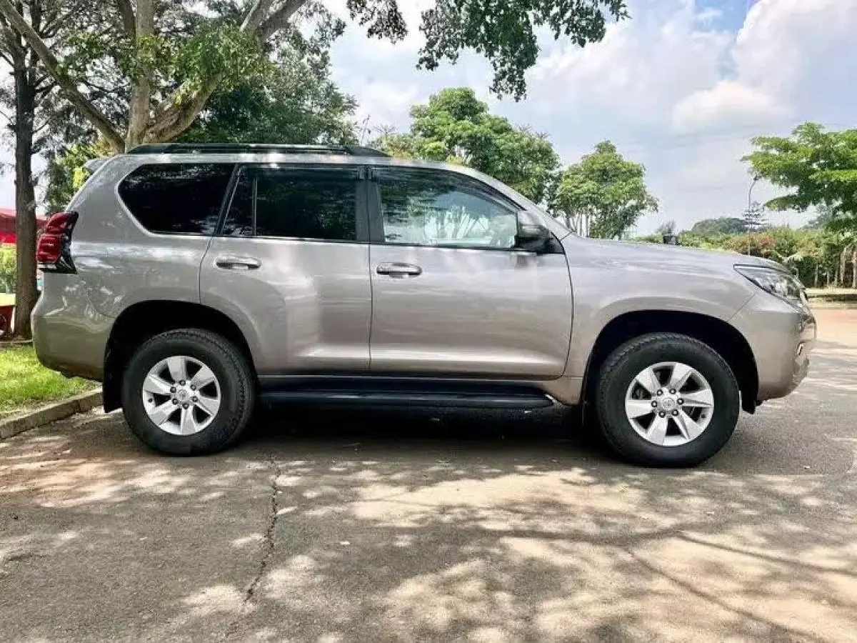 Toyota Prado - 2018