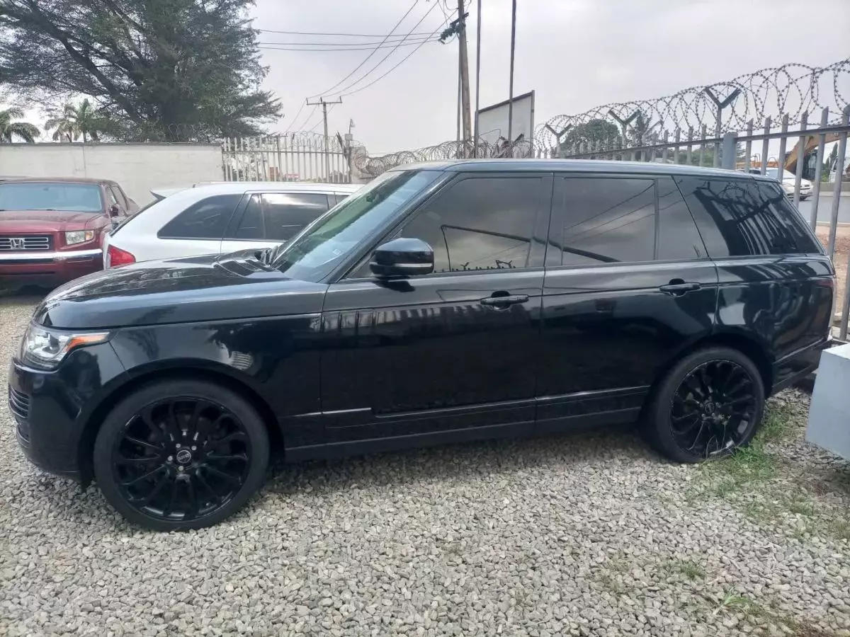 Land Rover RANGEROVER SUPERCHARGED - 2017