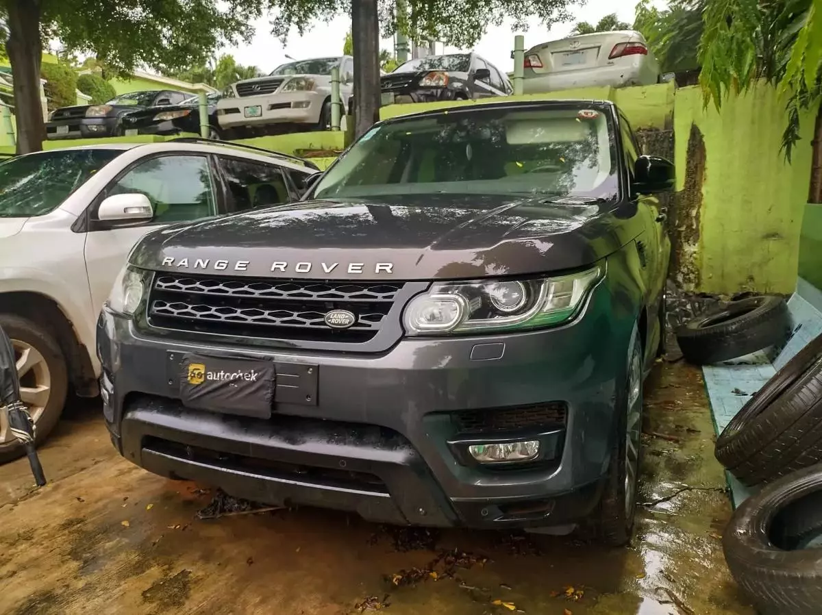 Land Rover Range Rover Sport - 2015