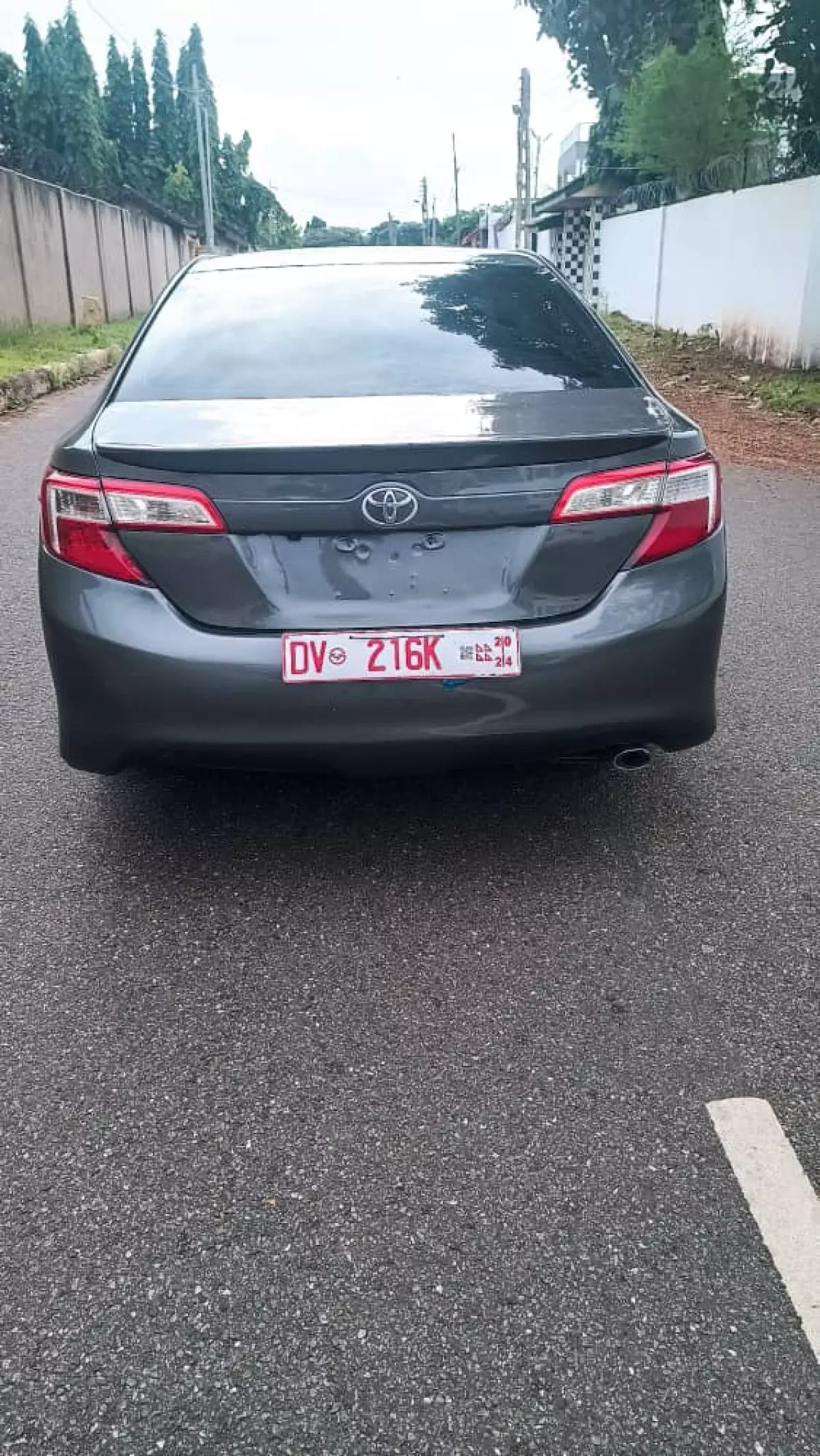 Toyota Camry   - 2014