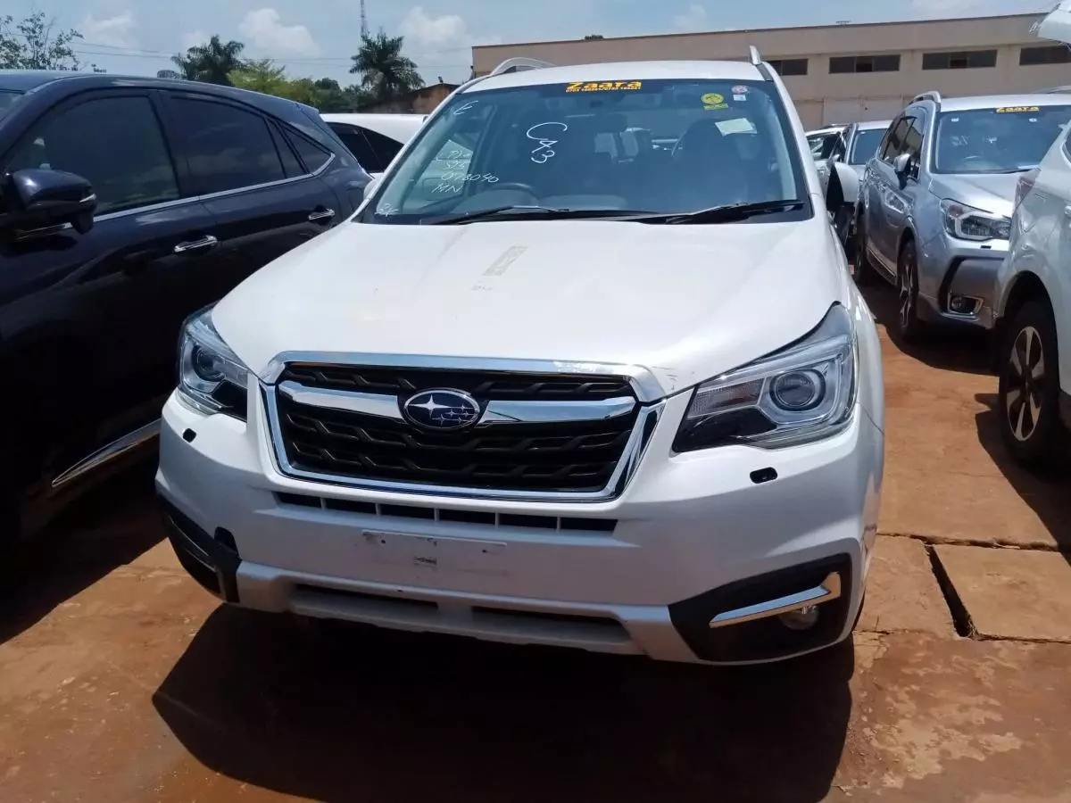 Subaru Forester   - 2015