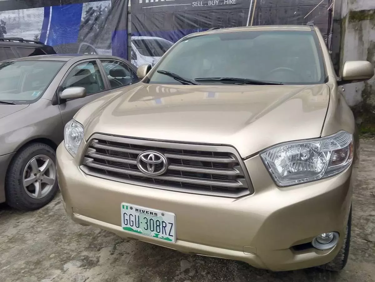 Toyota Highlander   - 2008