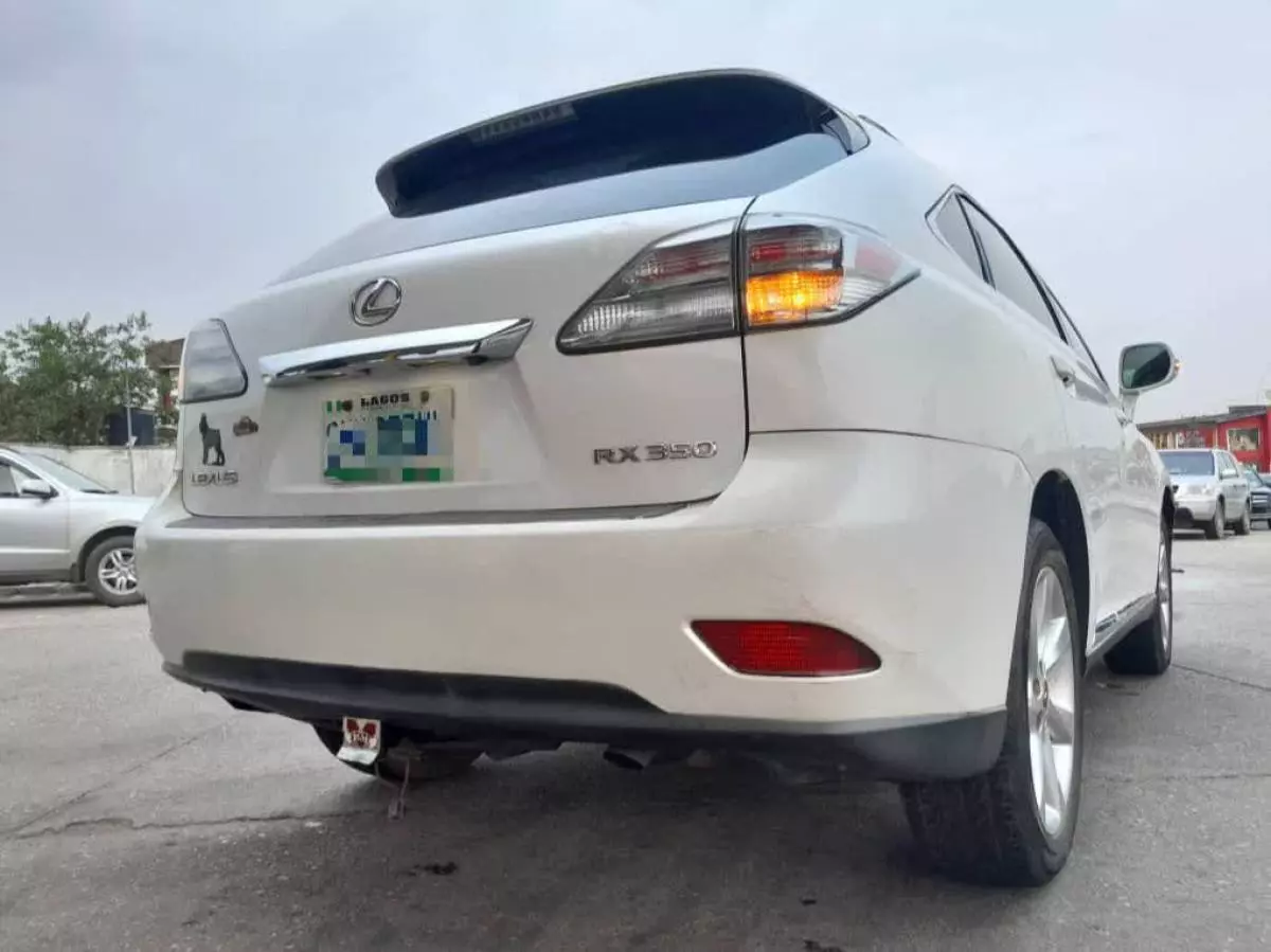 Lexus RX 350   - 2010