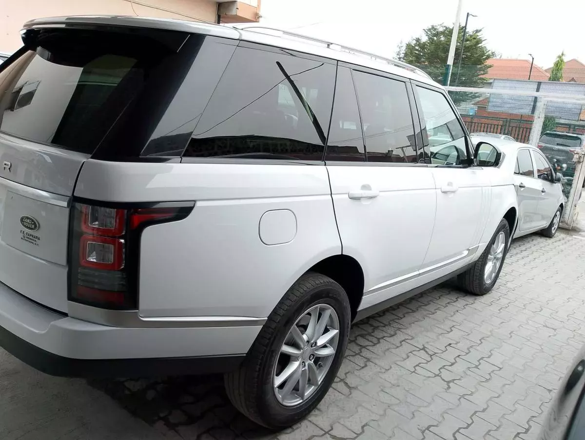 Land Rover Range Rover   - 2015