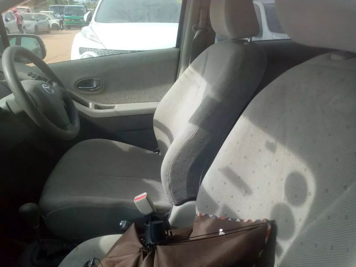 Toyota Vitz - 2008