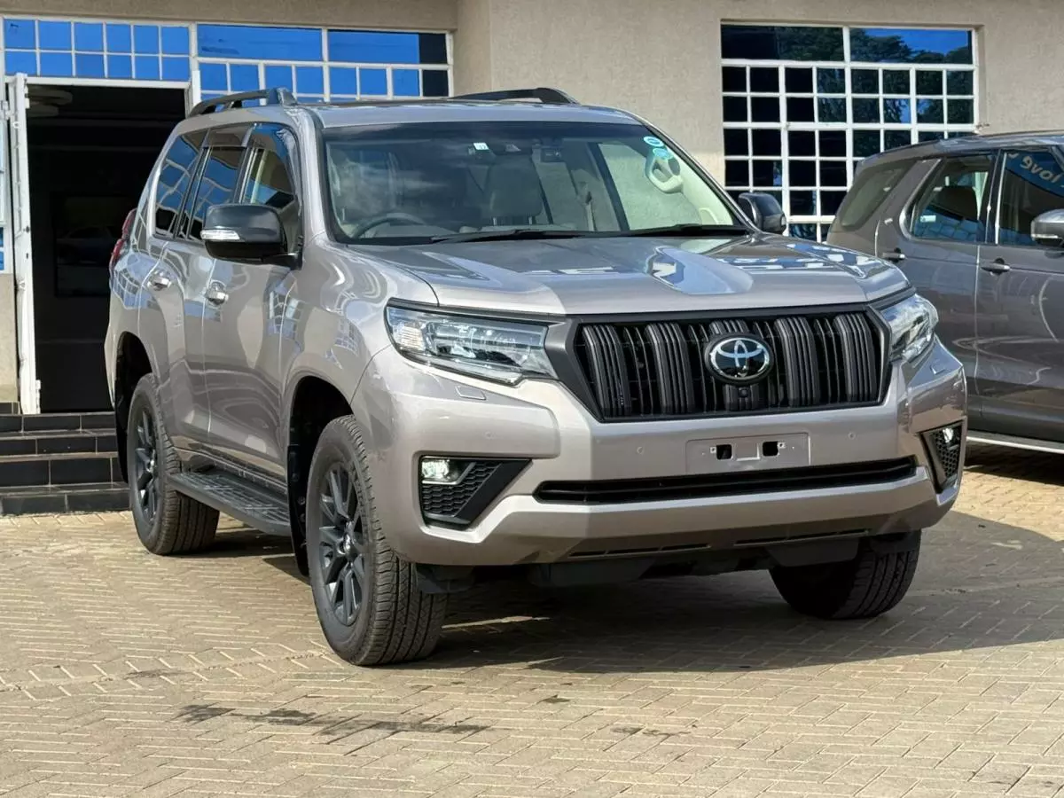 Toyota Landcruiser prado TX.L   - 2022