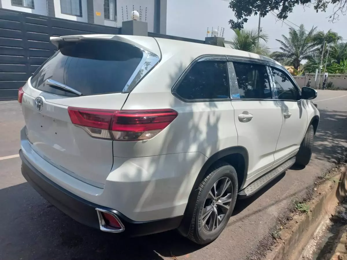 Toyota Highlander - 2017
