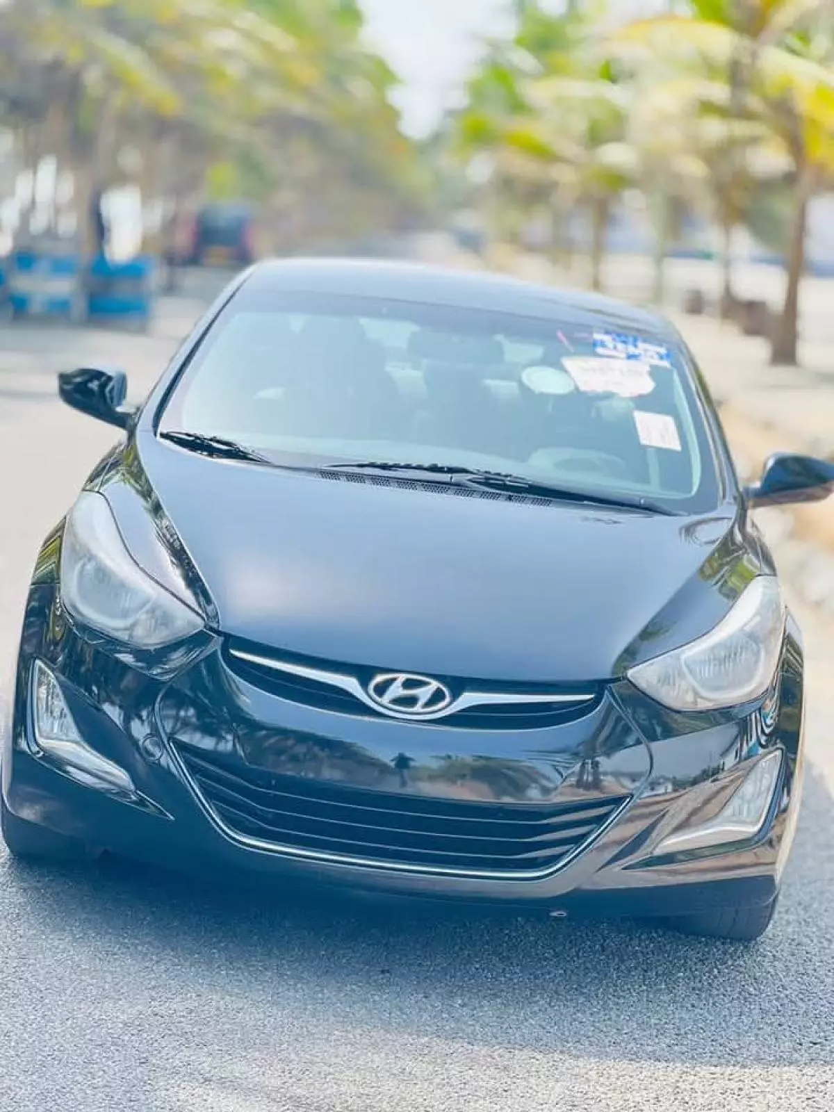 Hyundai Elantra   - 2015