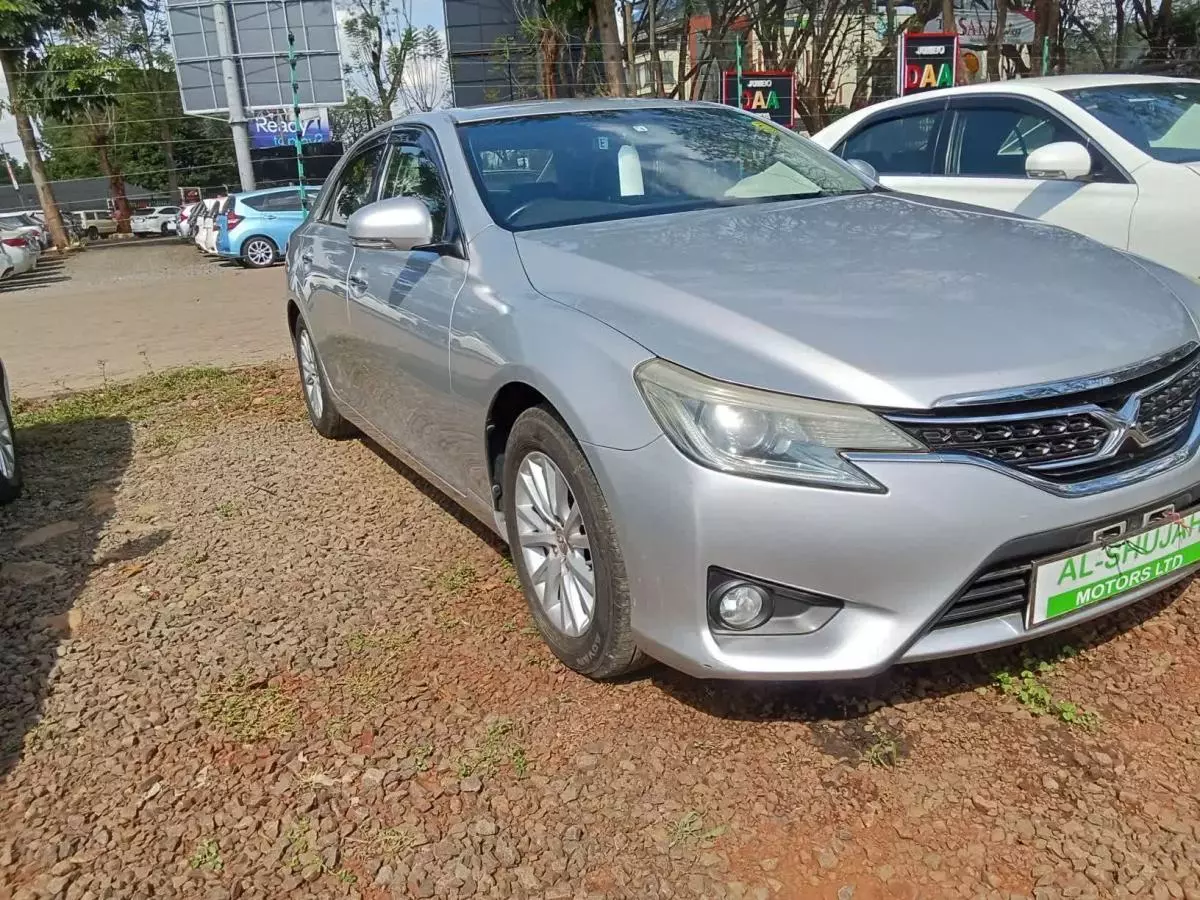 Toyota Mark X   - 2013