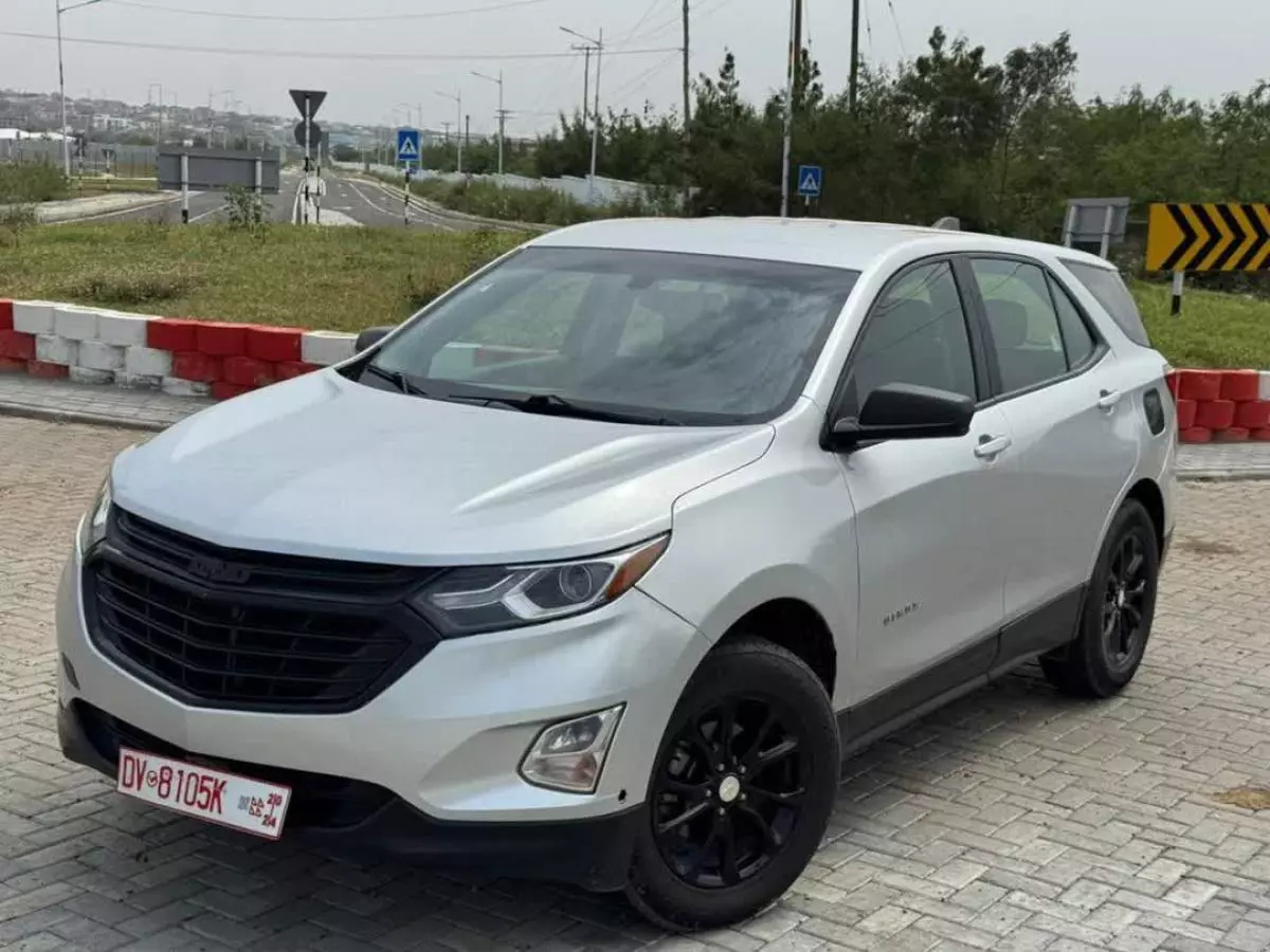 Chevrolet Equinox   - 2019