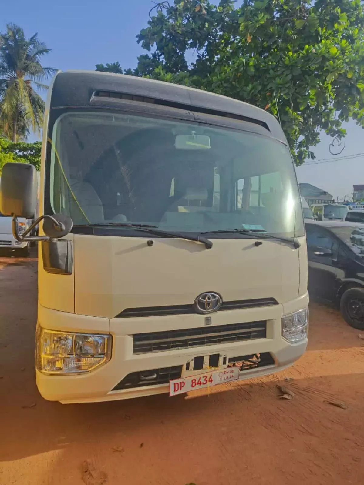 Toyota Coaster   - 2018