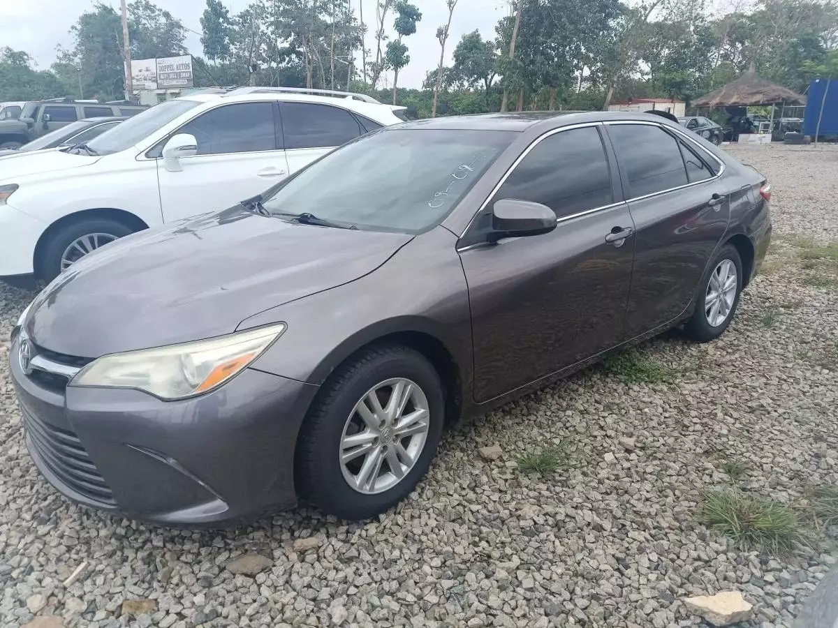 Toyota Camry   - 2015