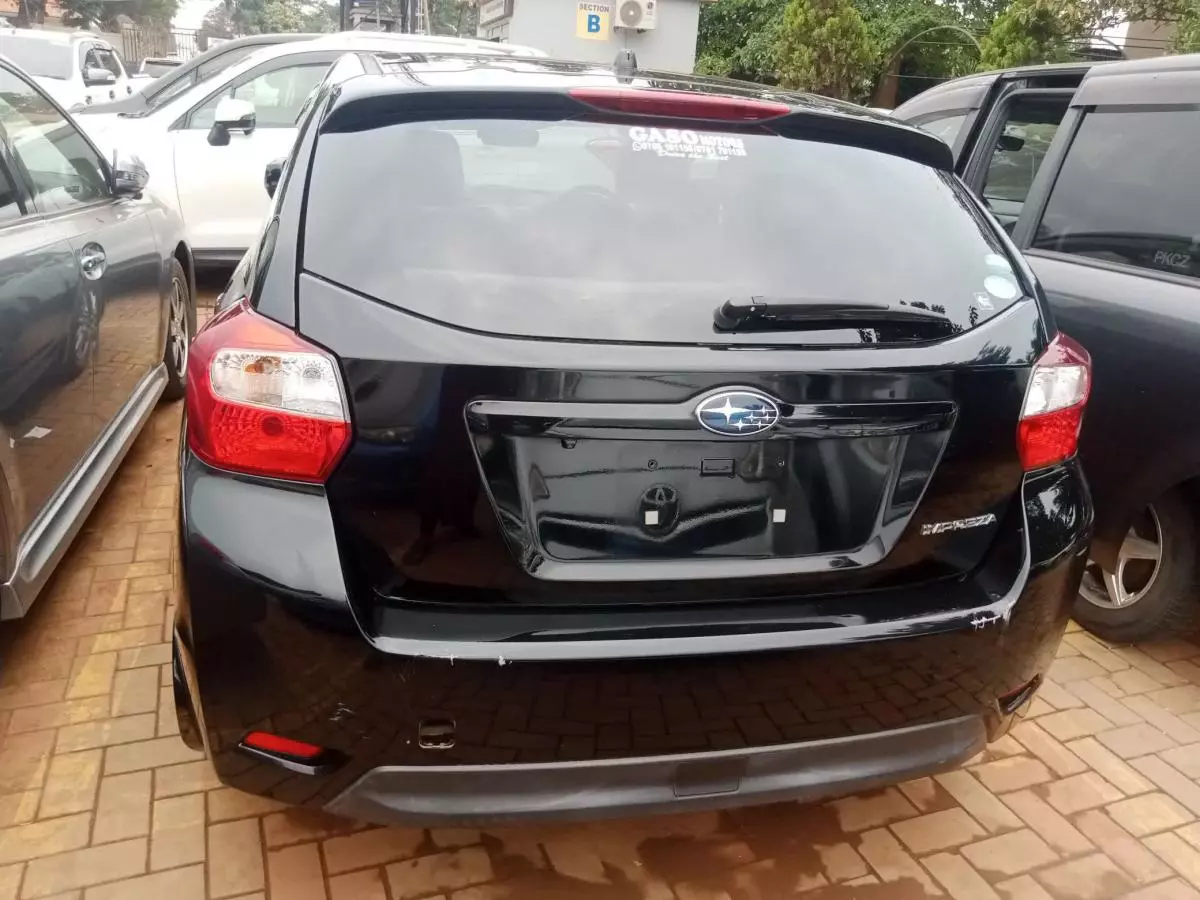 Subaru Impreza   - 2014