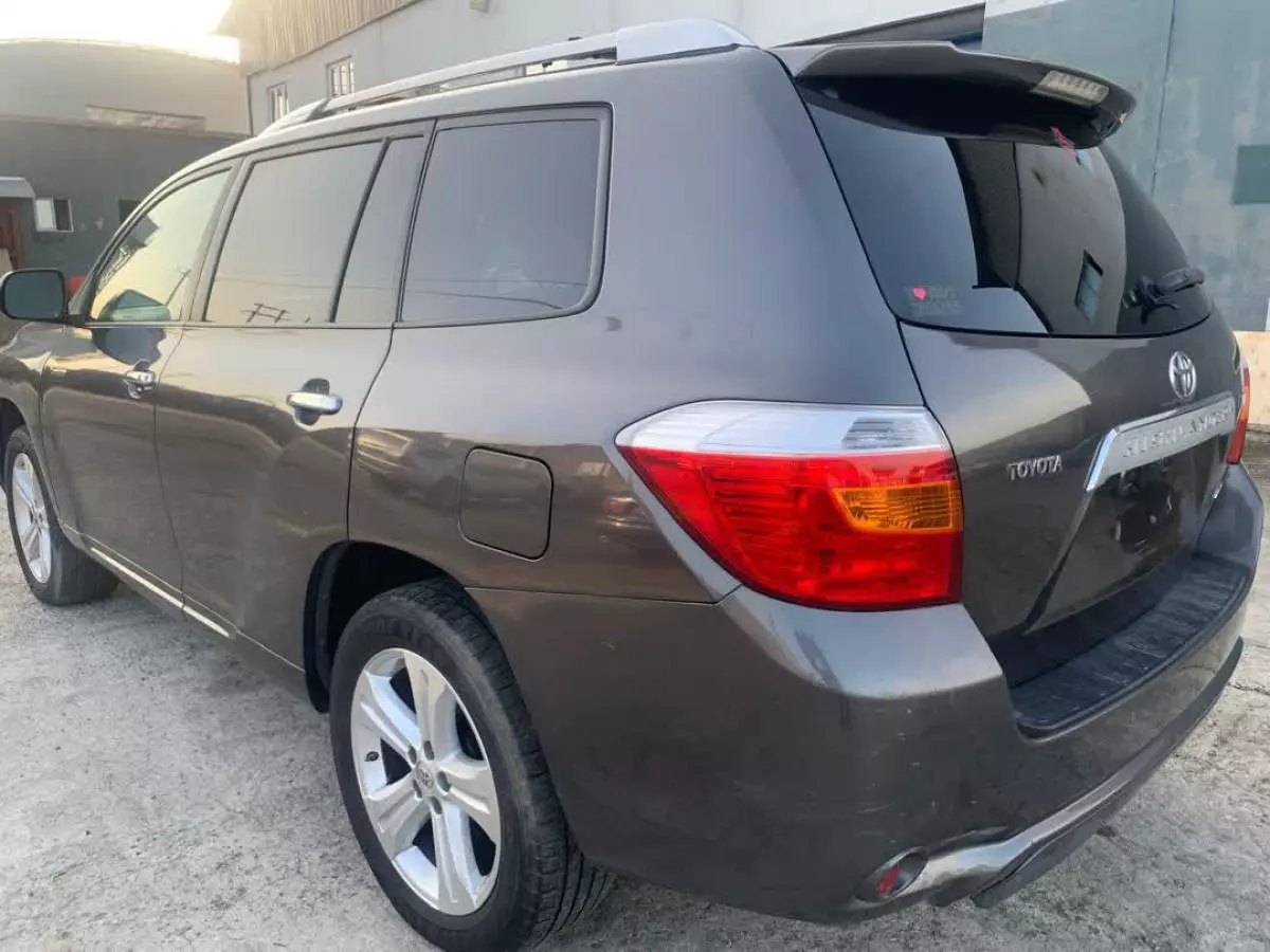 Toyota Highlander   - 2008