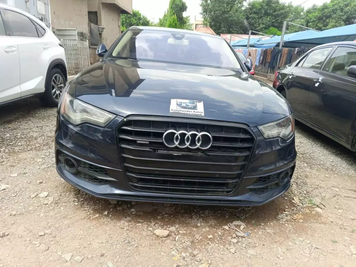 Audi A6   - 2012