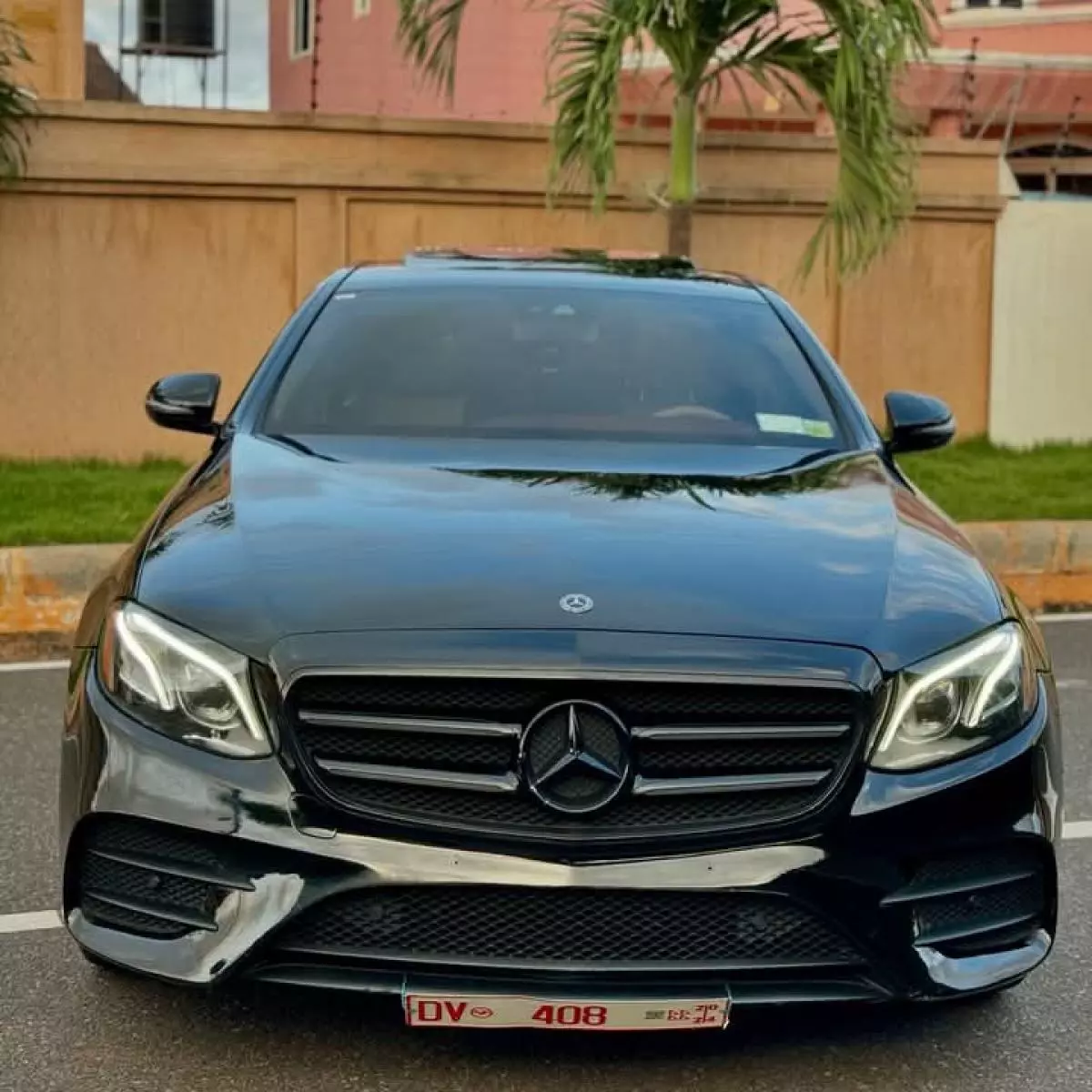 Mercedes-Benz E 300   - 2018