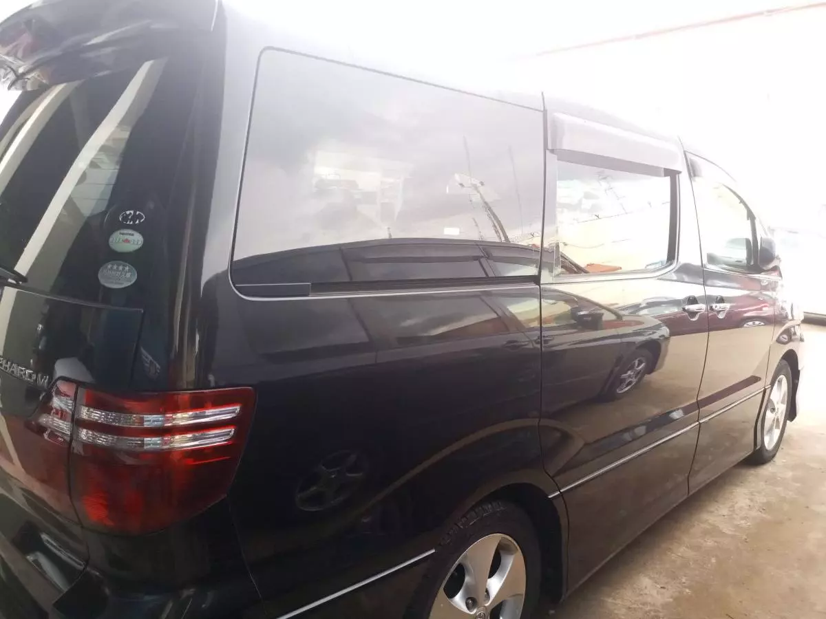 Toyota Alphard   - 2008