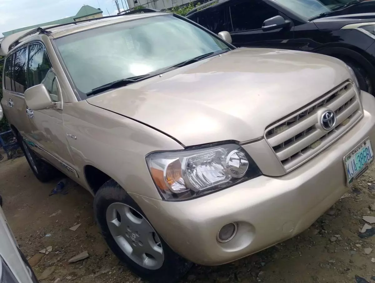 Toyota Highlander   - 2007