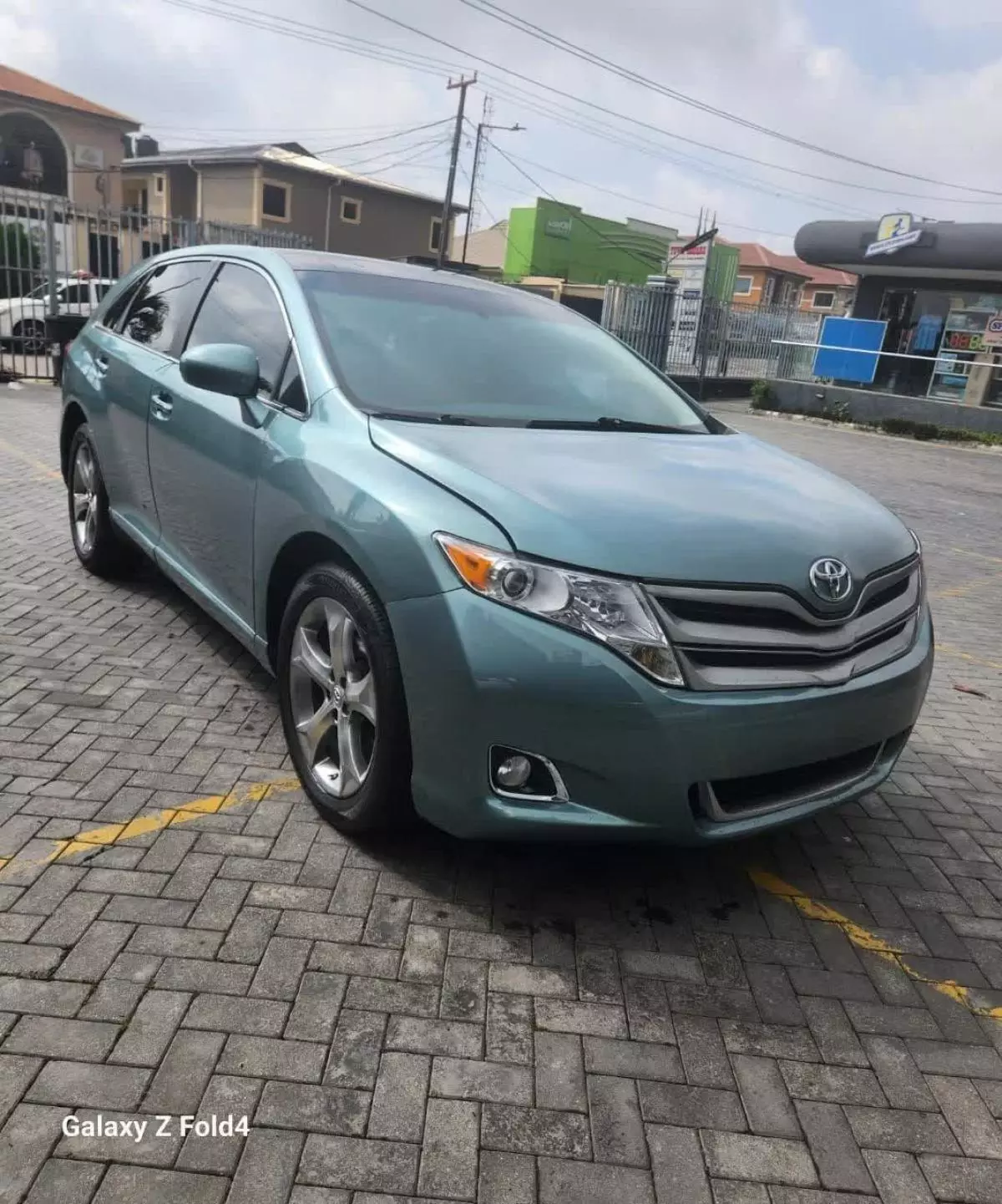 Toyota Venza   - 2010