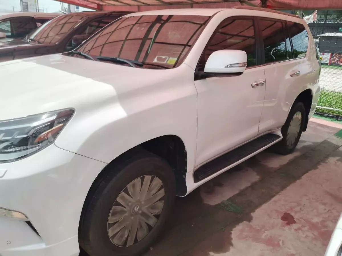 Lexus GX 460   - 2020