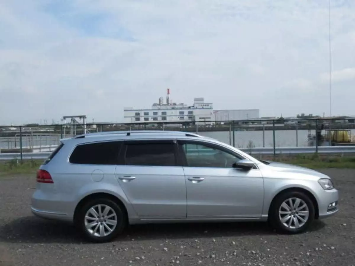 Volkswagen Passat - 2015