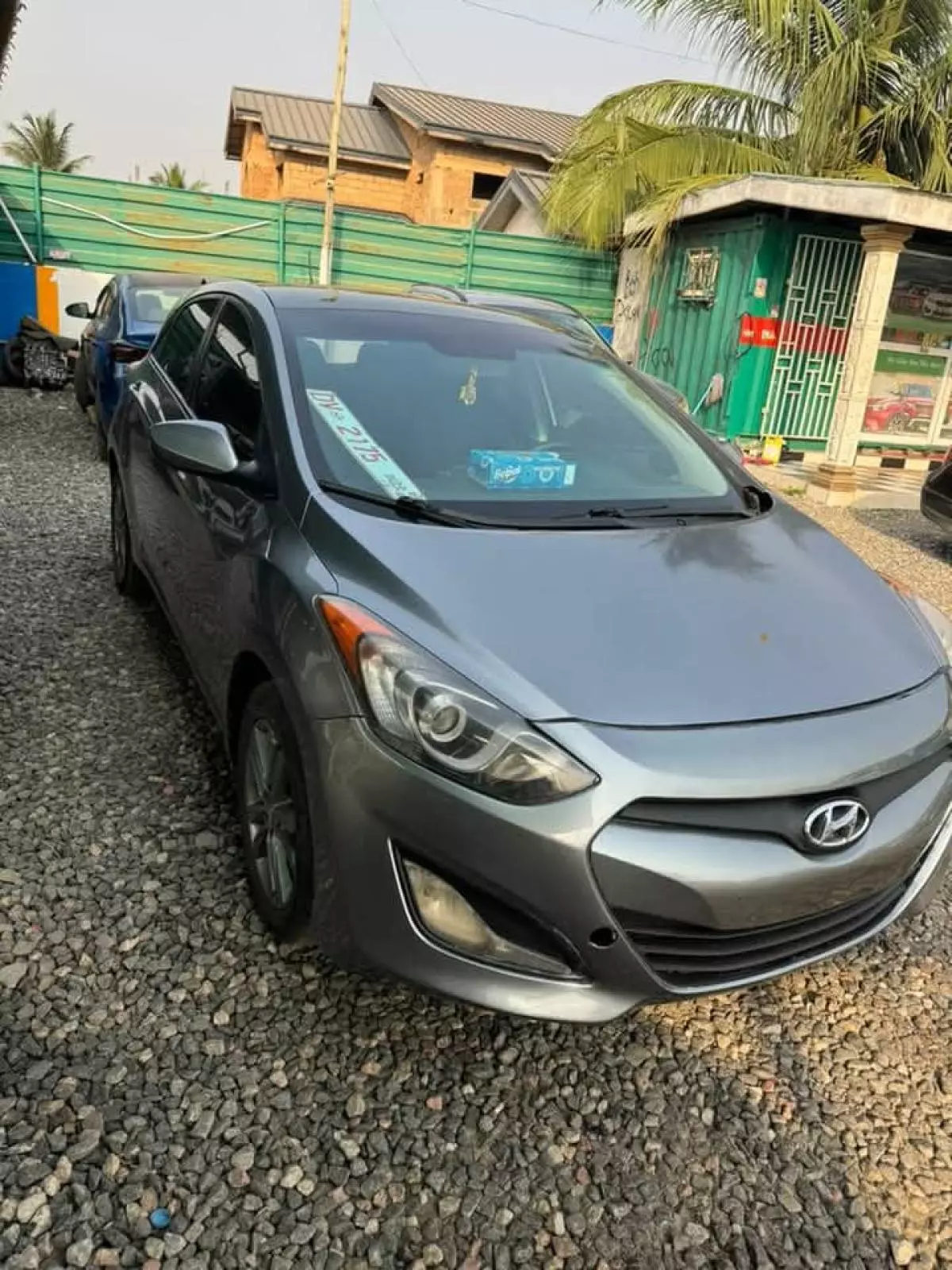 Hyundai Elantra   - 2014