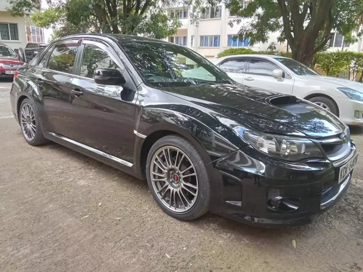 Subaru Impreza   - 2013