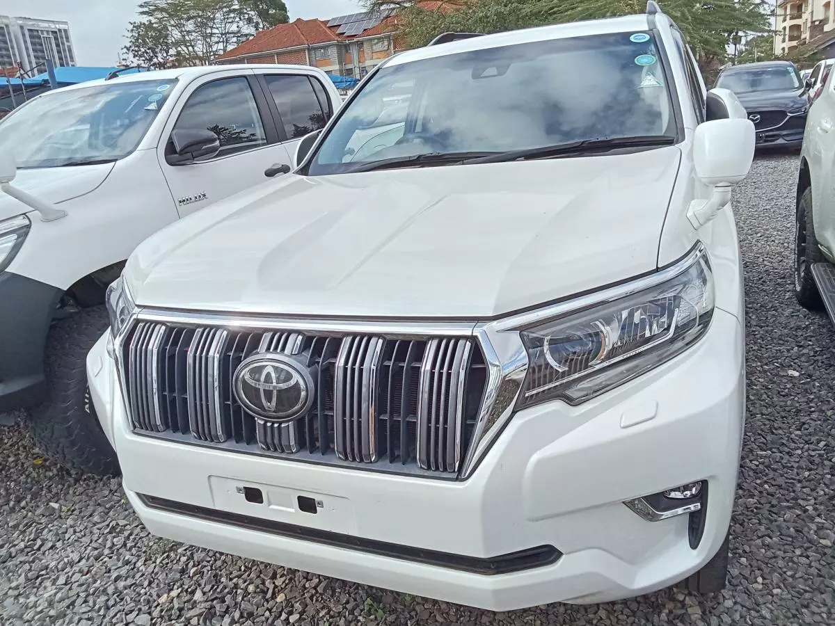 Toyota Land Cruiser Prado   - 2018