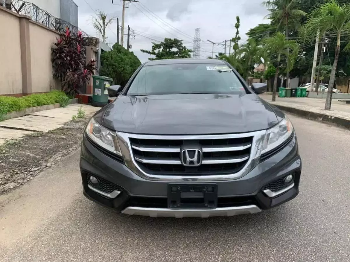 Honda Crosstour   - 2013