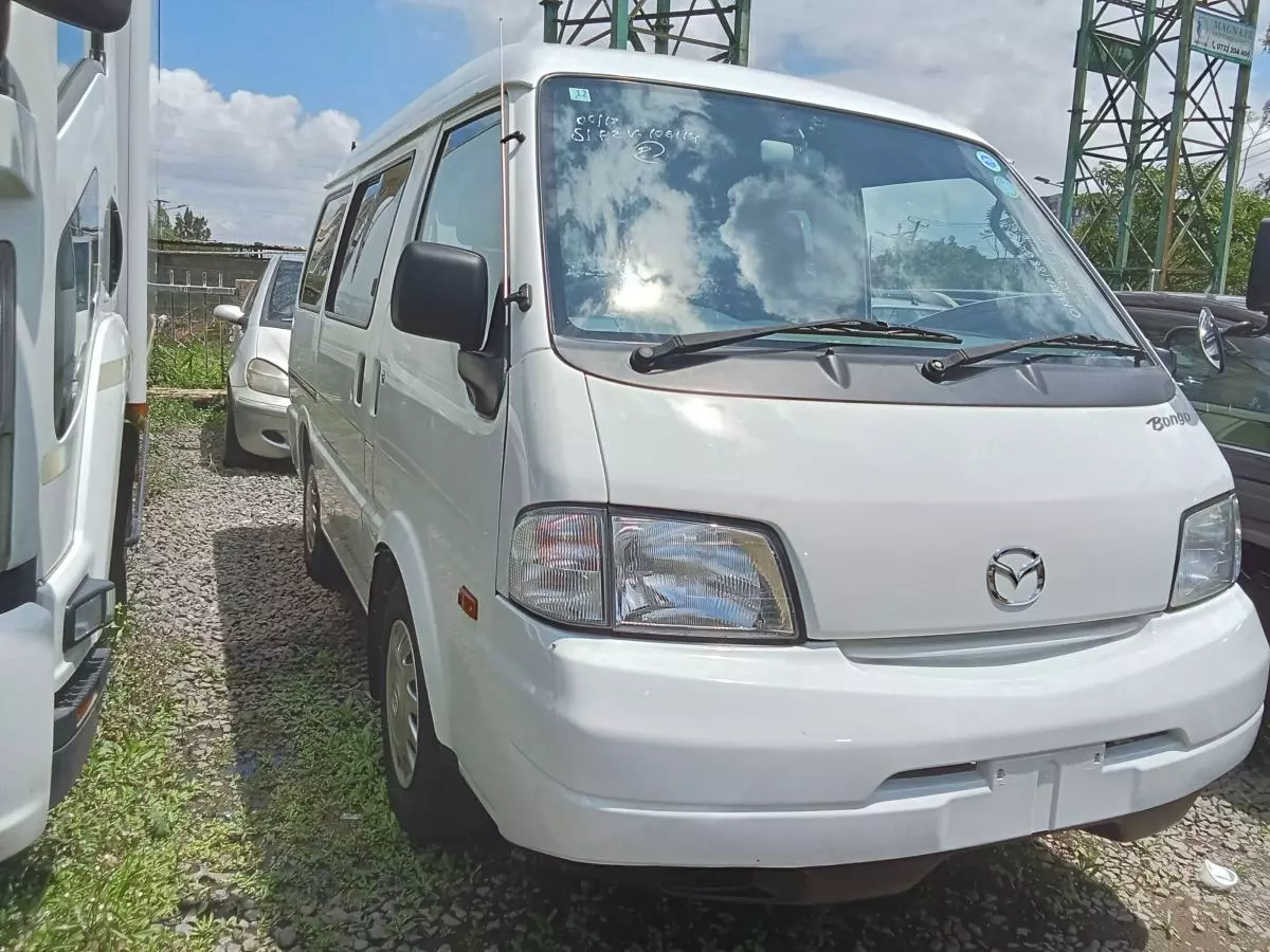 Mazda Bongo   - 2017