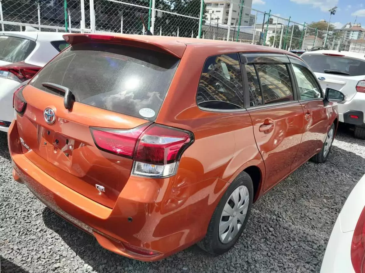 Toyota Fielder  - 2015