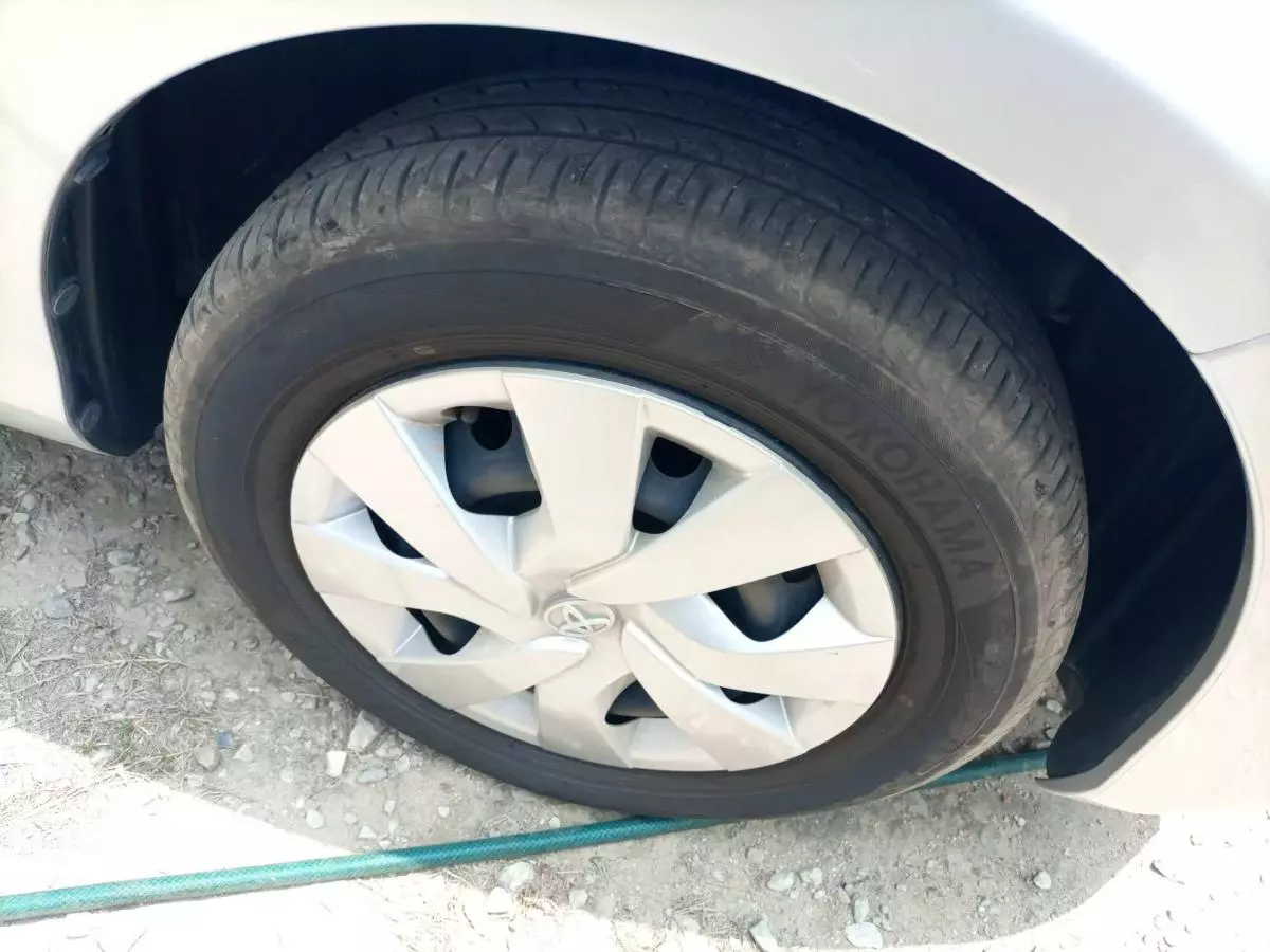 Toyota Vitz - 2015