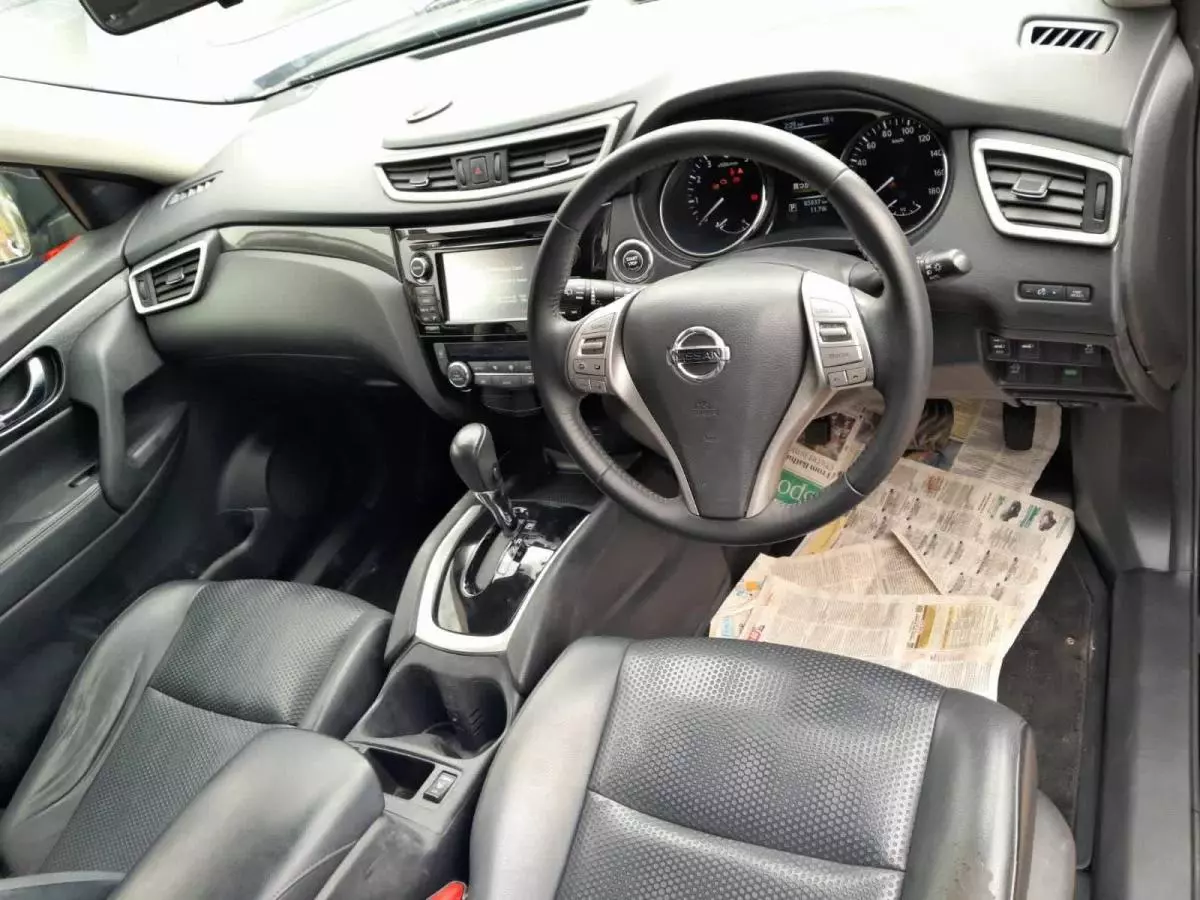 Nissan X-Trail - 2016