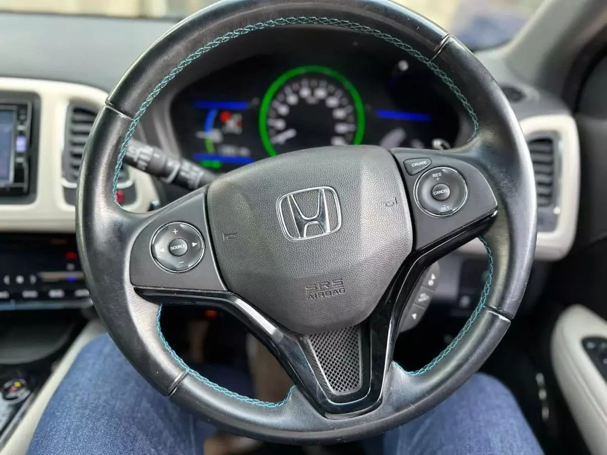 Honda Vezel  - 2016