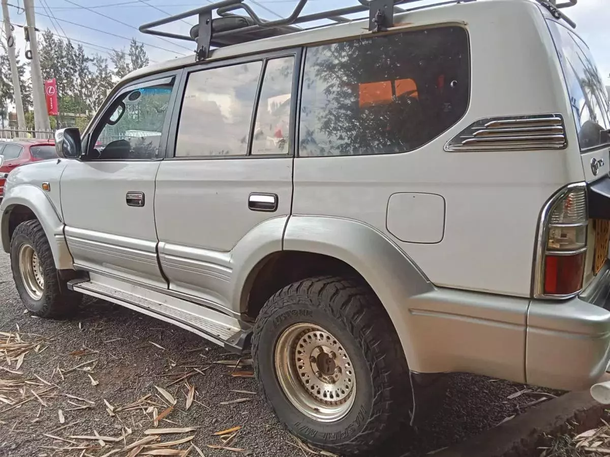 Toyota Prado   - 1997