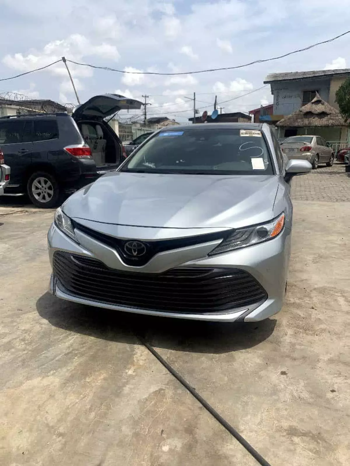 Toyota Camry   - 2018