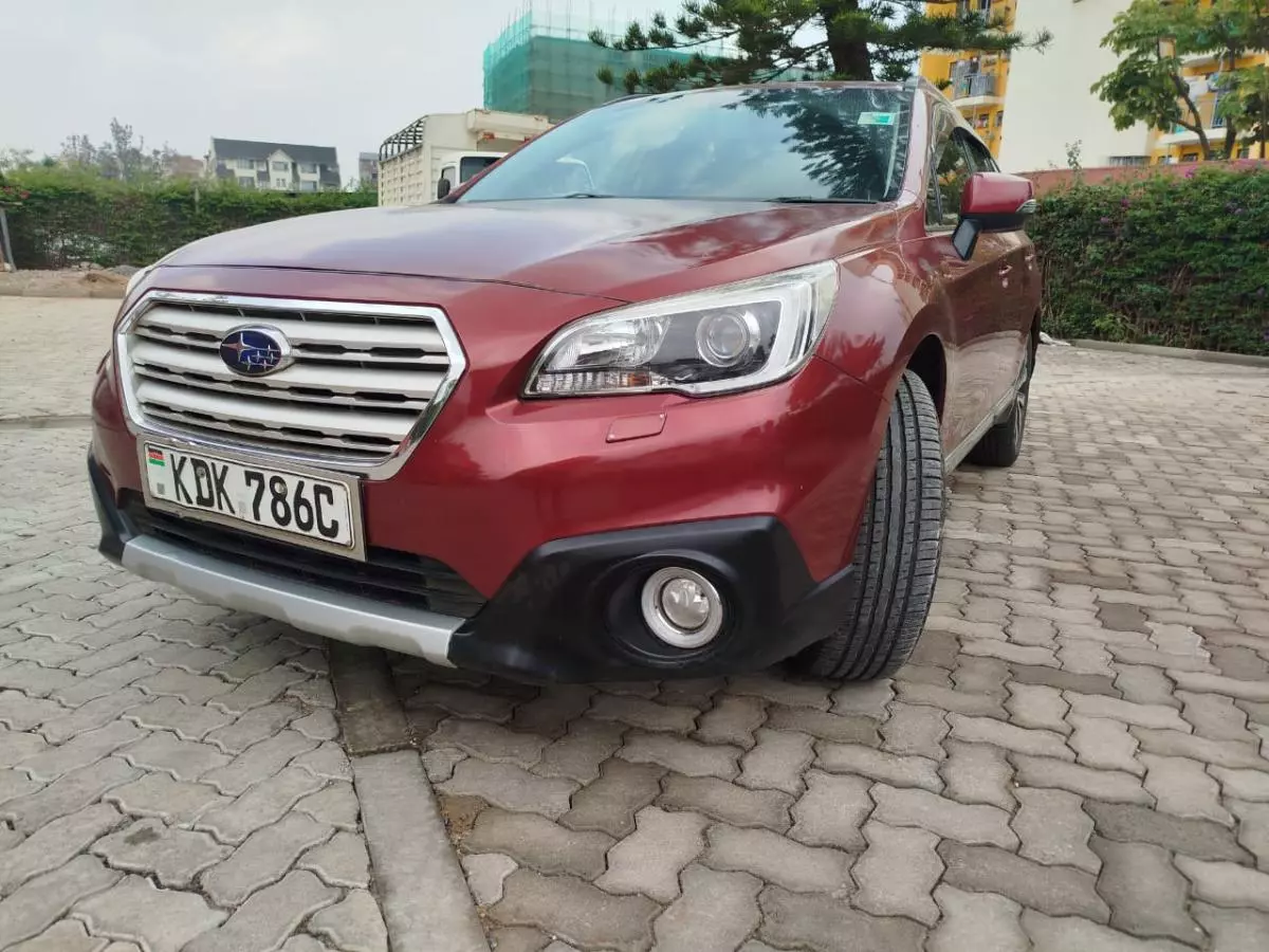 Subaru Outback   - 2015