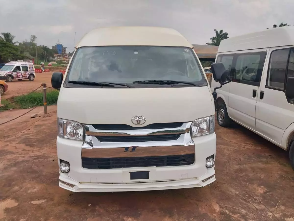 Toyota Hiace (High Roof)   - 2013