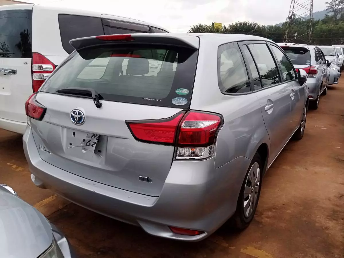 Toyota Fielder hybrid    - 2015