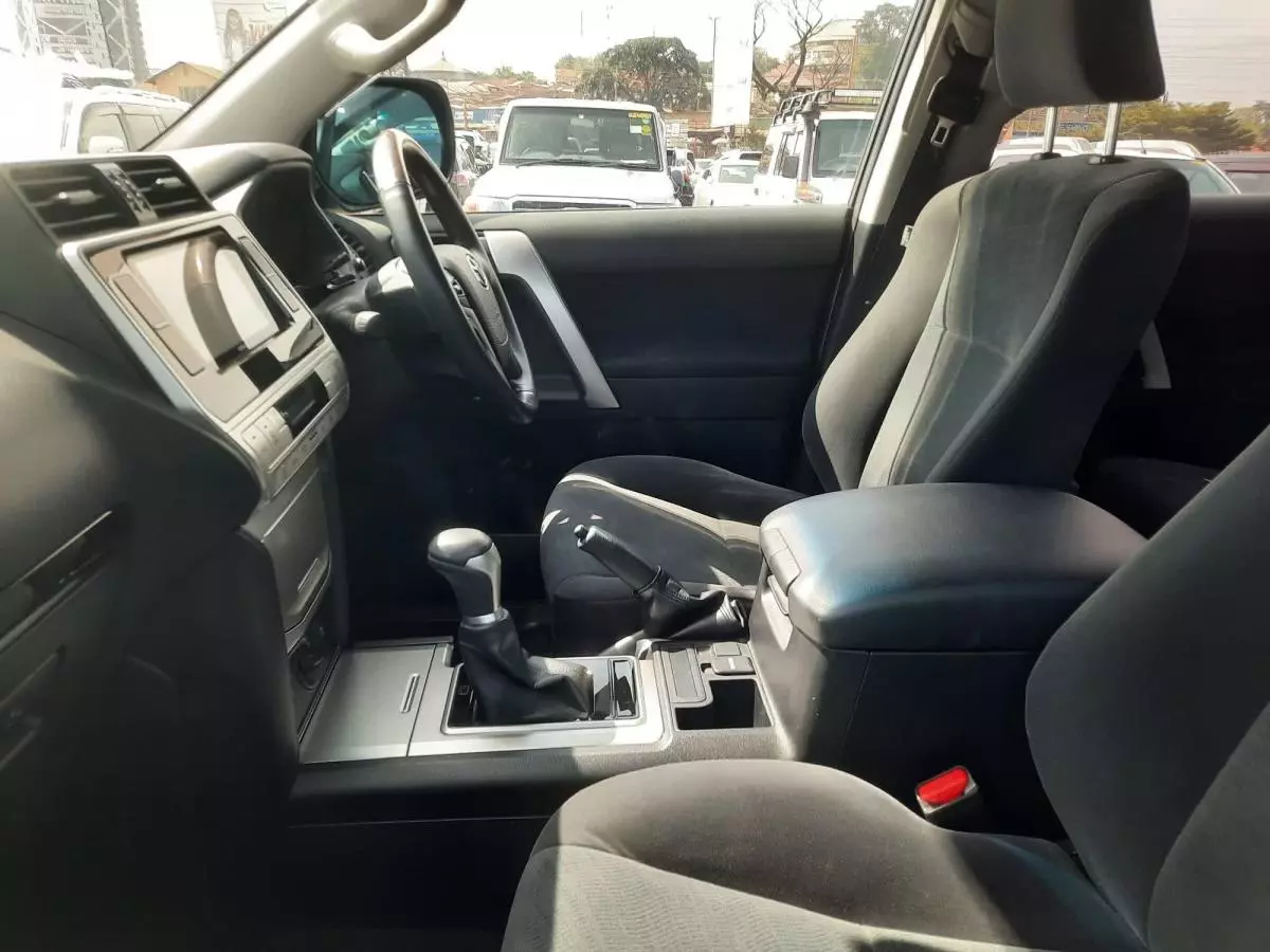Toyota Landcruiser prado TX - 2019
