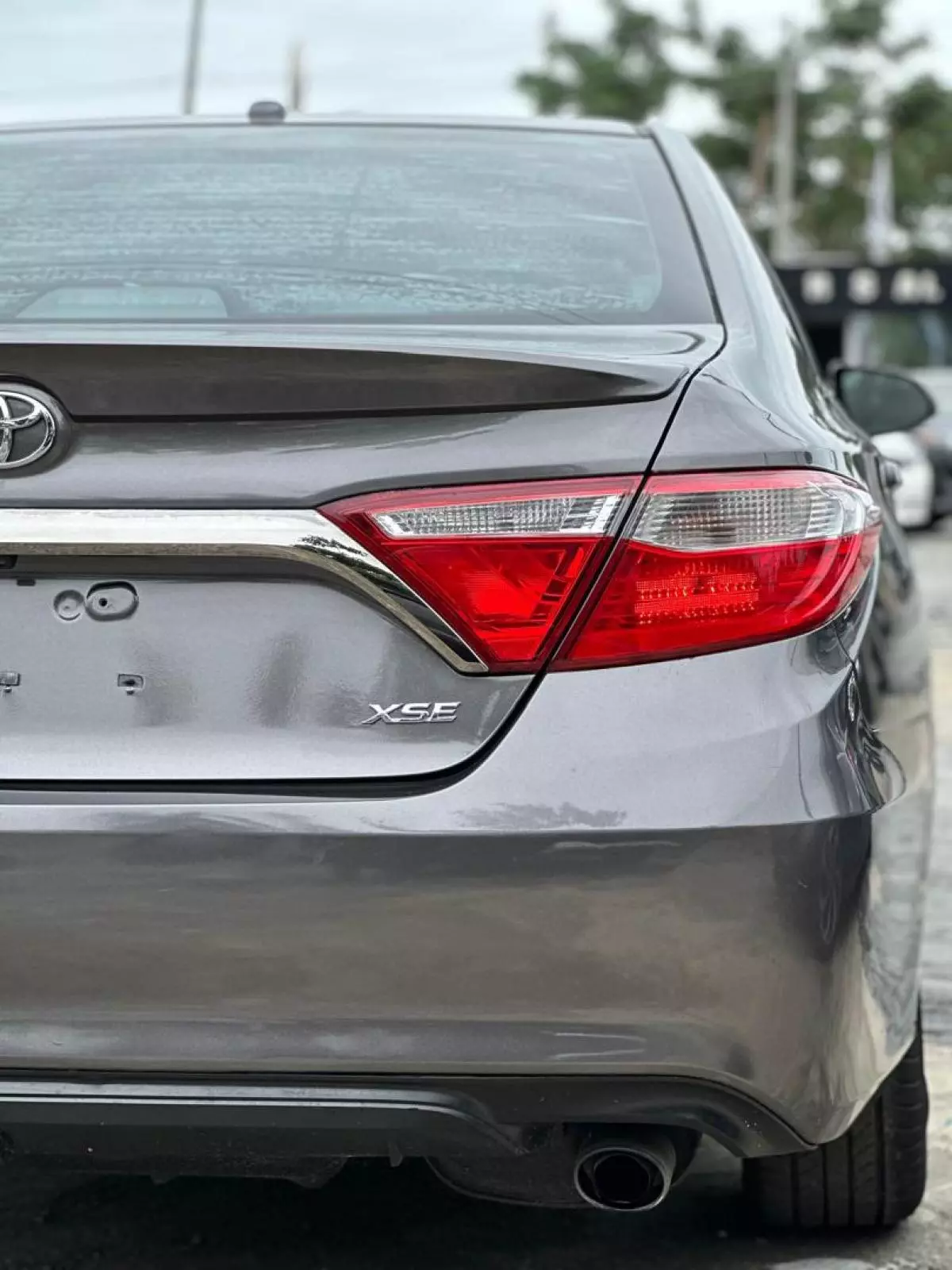 Toyota Camry   - 2015