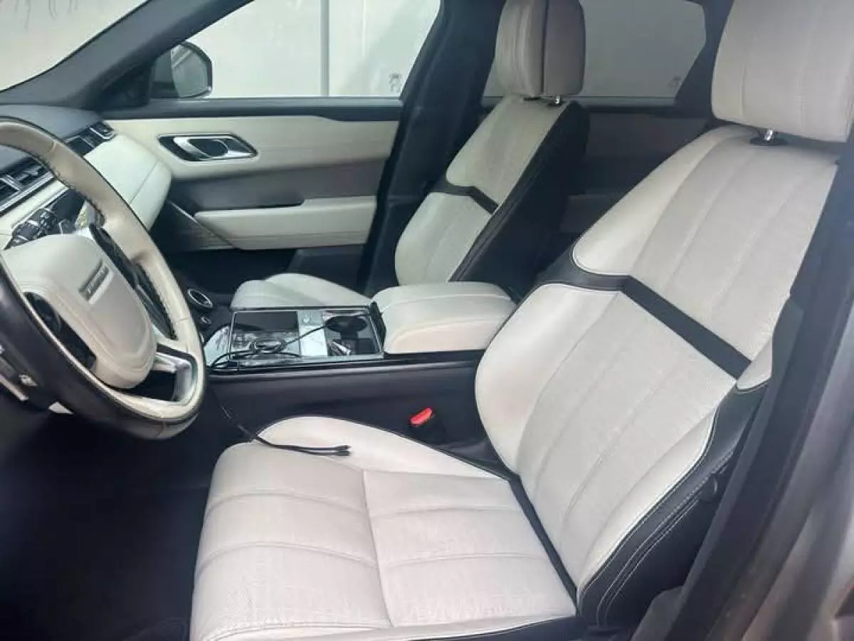 Land Rover Range Rover Velar   - 2019