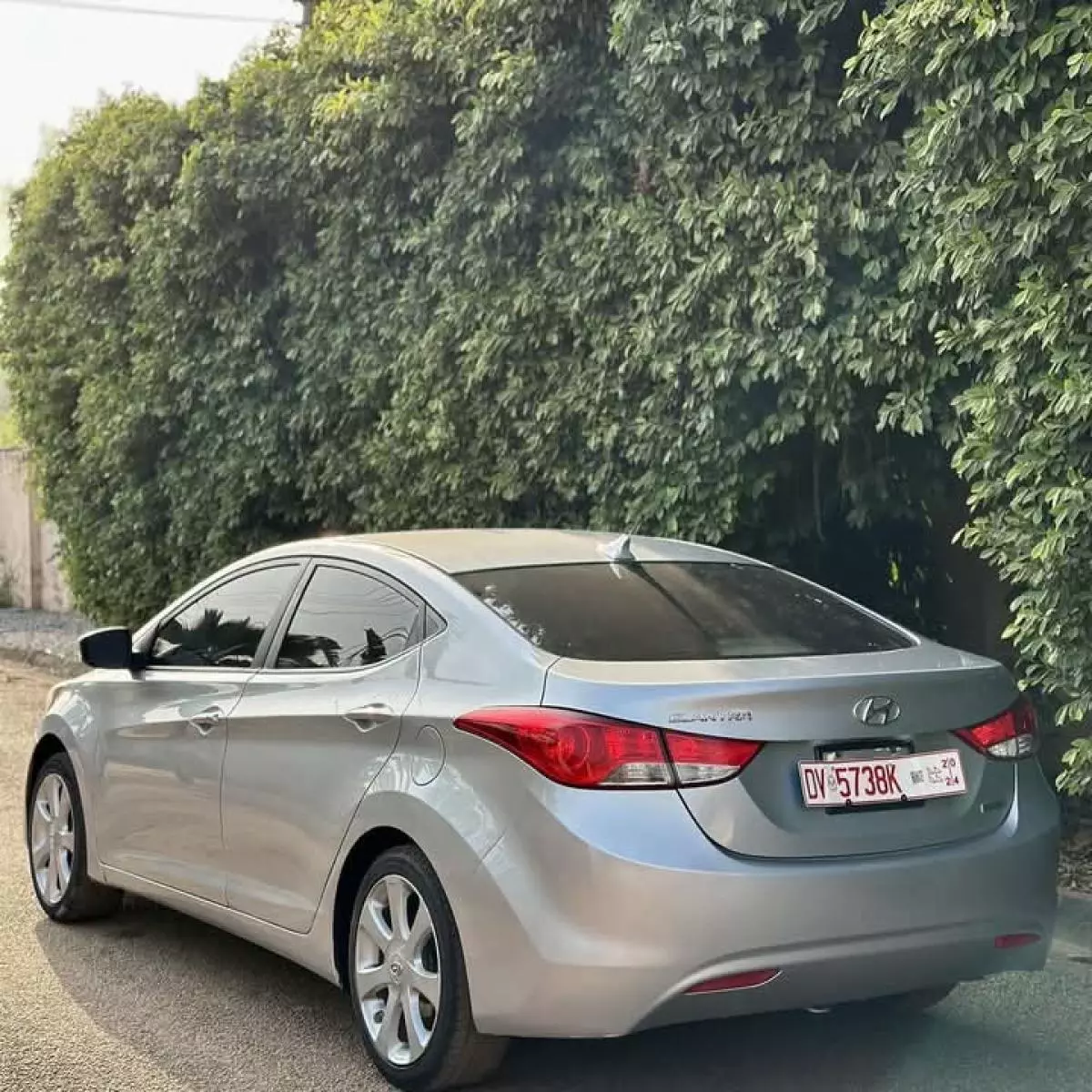 Hyundai Elantra   - 2014