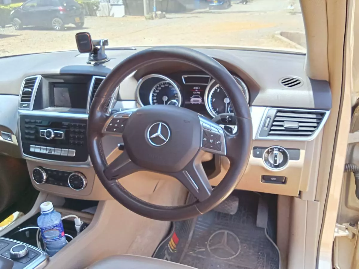 Mercedes-Benz ML 250   - 2013