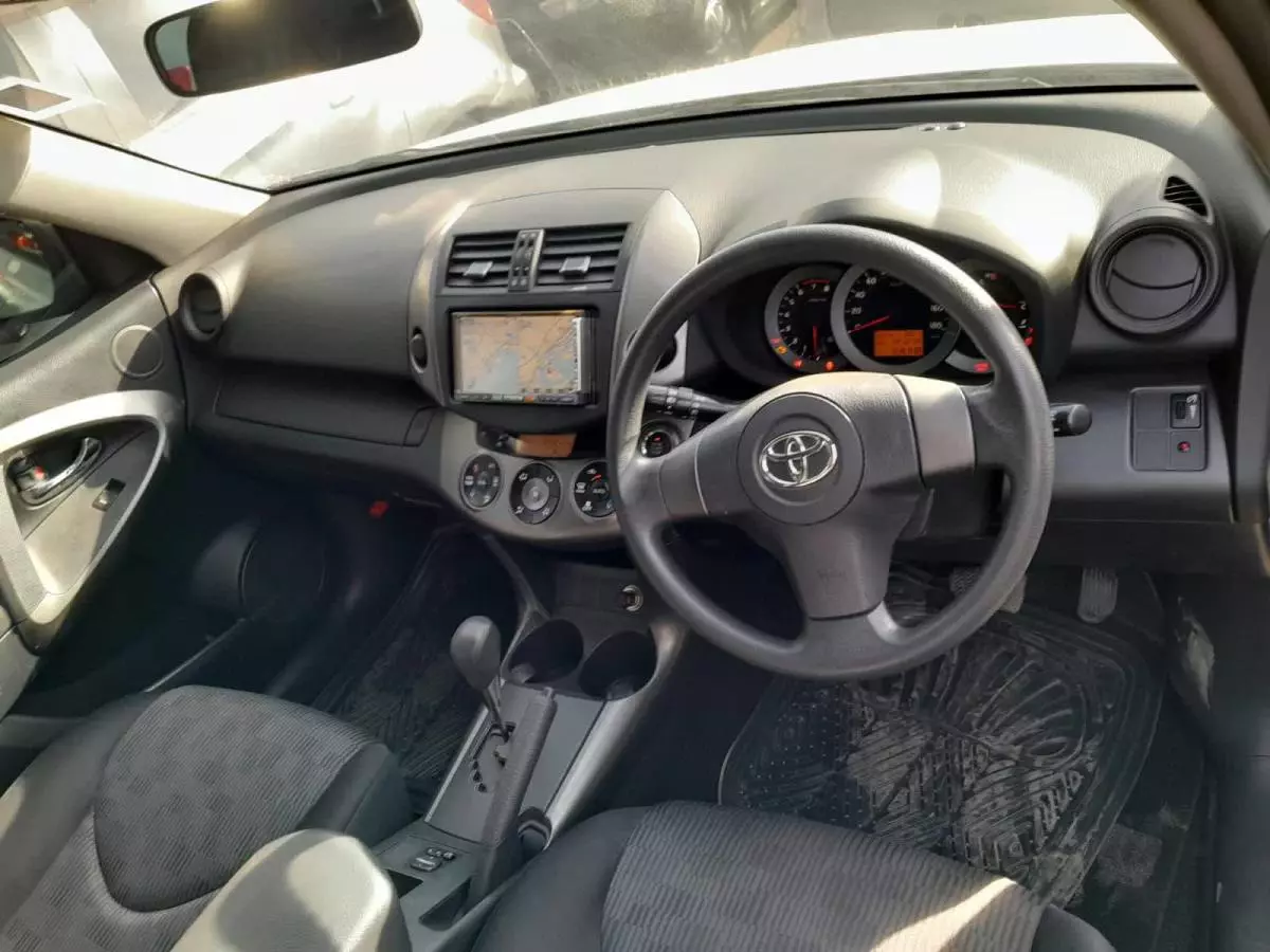 Toyota RAV 4 - 2012
